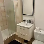 :: Center :: *