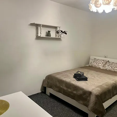 Apartman :: Center :: *