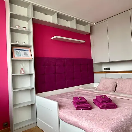 :: Center :: وارسو