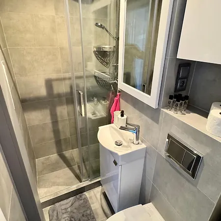 :: Center :: Apartment