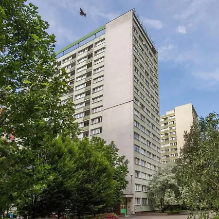 :: Center :: * 华沙